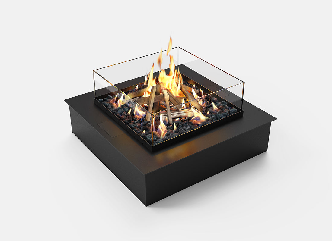 Automatic bioethanol fireplace DALEX Quadrat 600 with glass and decorative stones, featuring modern design and flames.