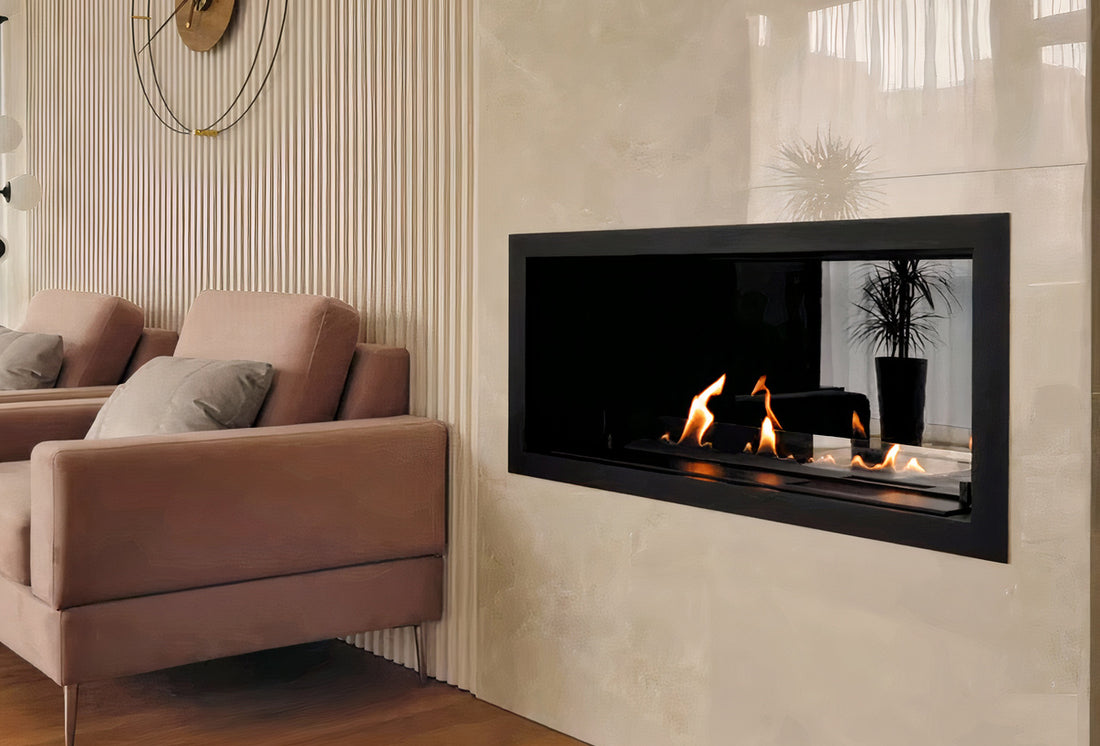 Modern living room featuring the DALEX 900 Plus automatic bioethanol fireplace with flames.