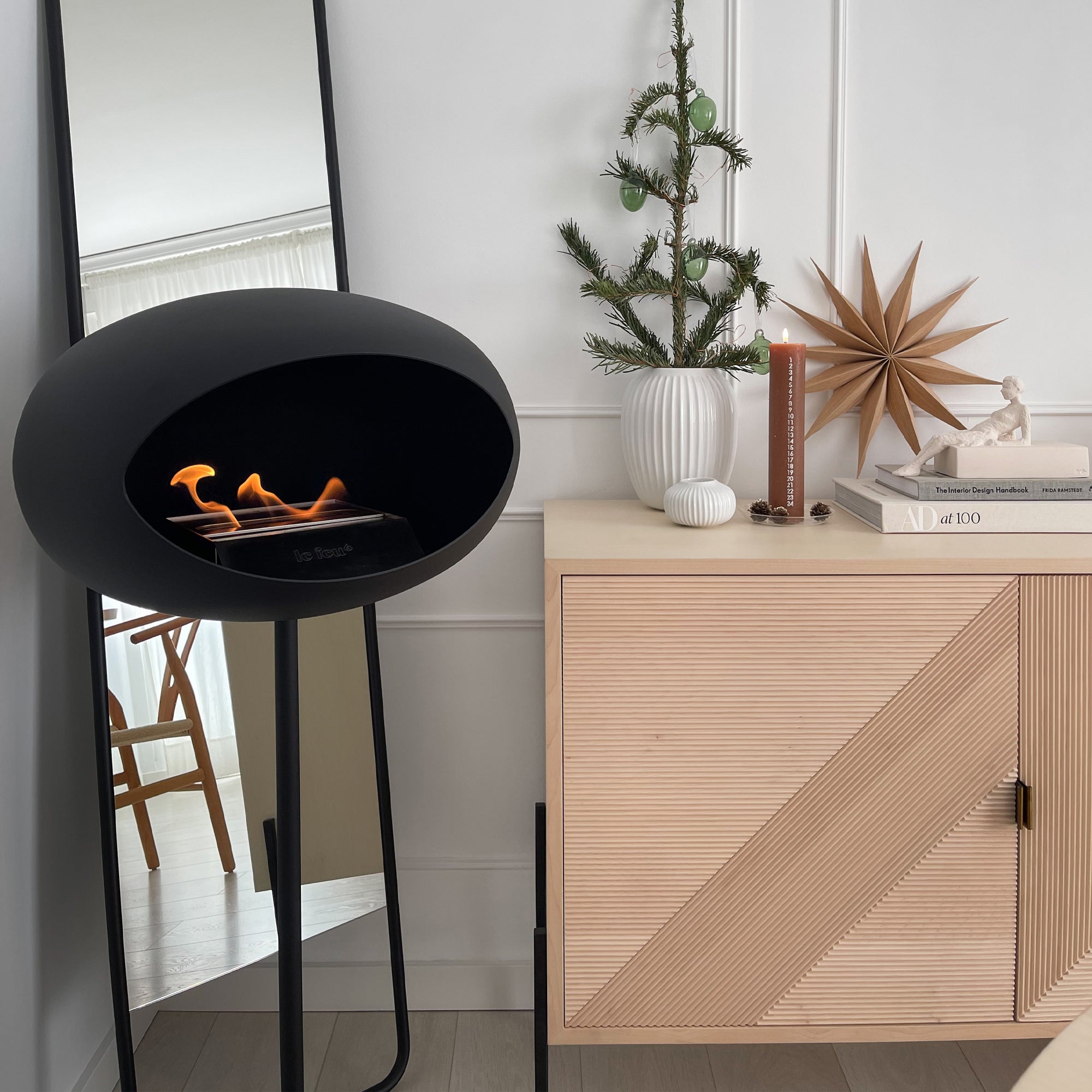 Freestanding Bioethanol Fireplace Le Feu Dome Ground High Steel - Black