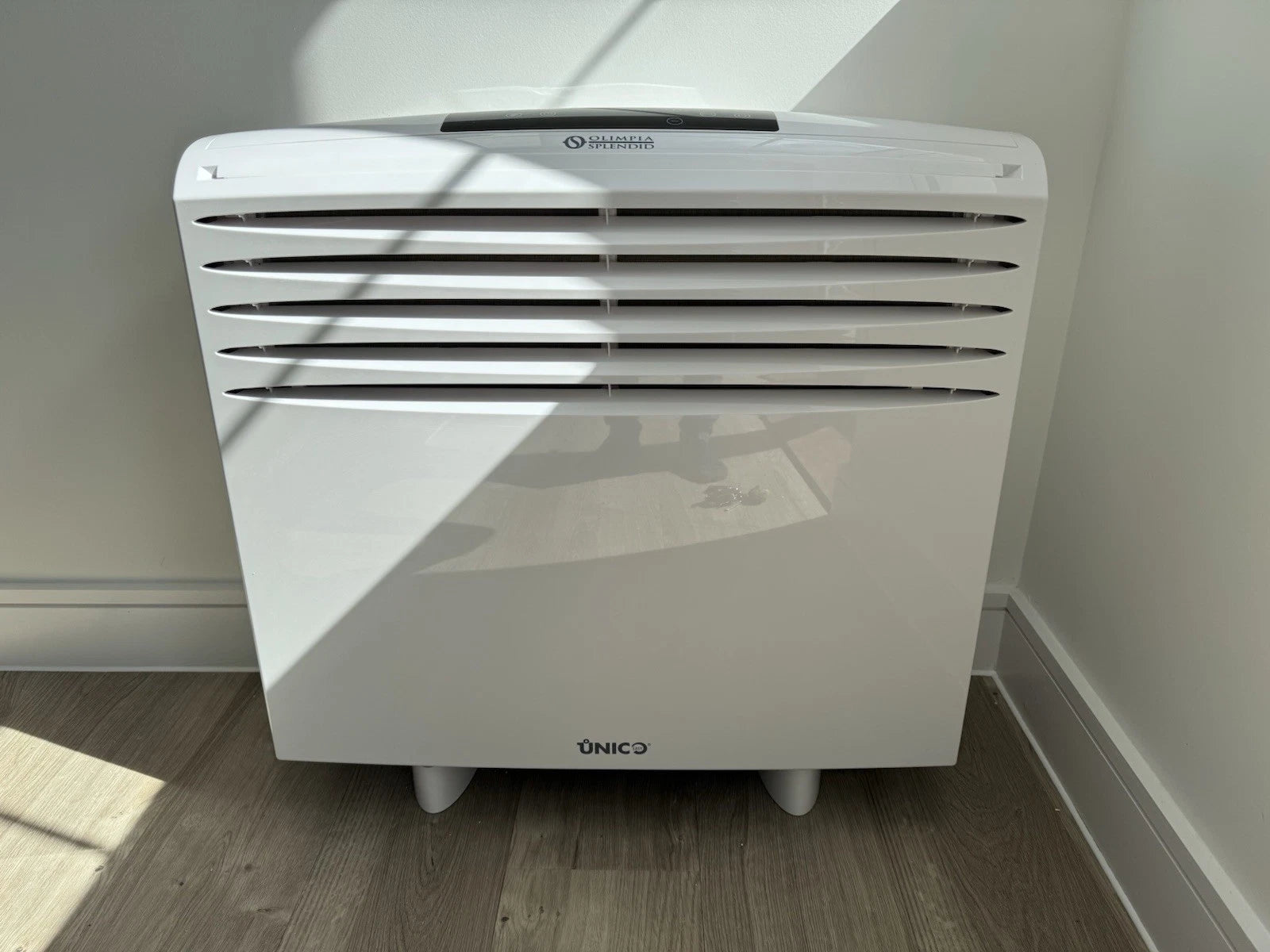 NEW 2025 Olimpia Splendid Unico Easy S2 HP 2.0 kW 7000 BTU All-in-One Air Conditioning Unit with Heat Pump