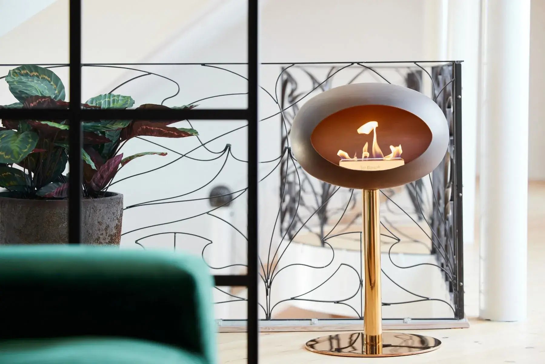 Freestanding Bioethanol Fireplace Le Feu Dome Ground Low Steel - Mocca