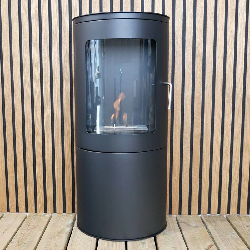 Richmond Bioethanol fireplace stove with flat back, modern freestanding design, perfect for wall placement.