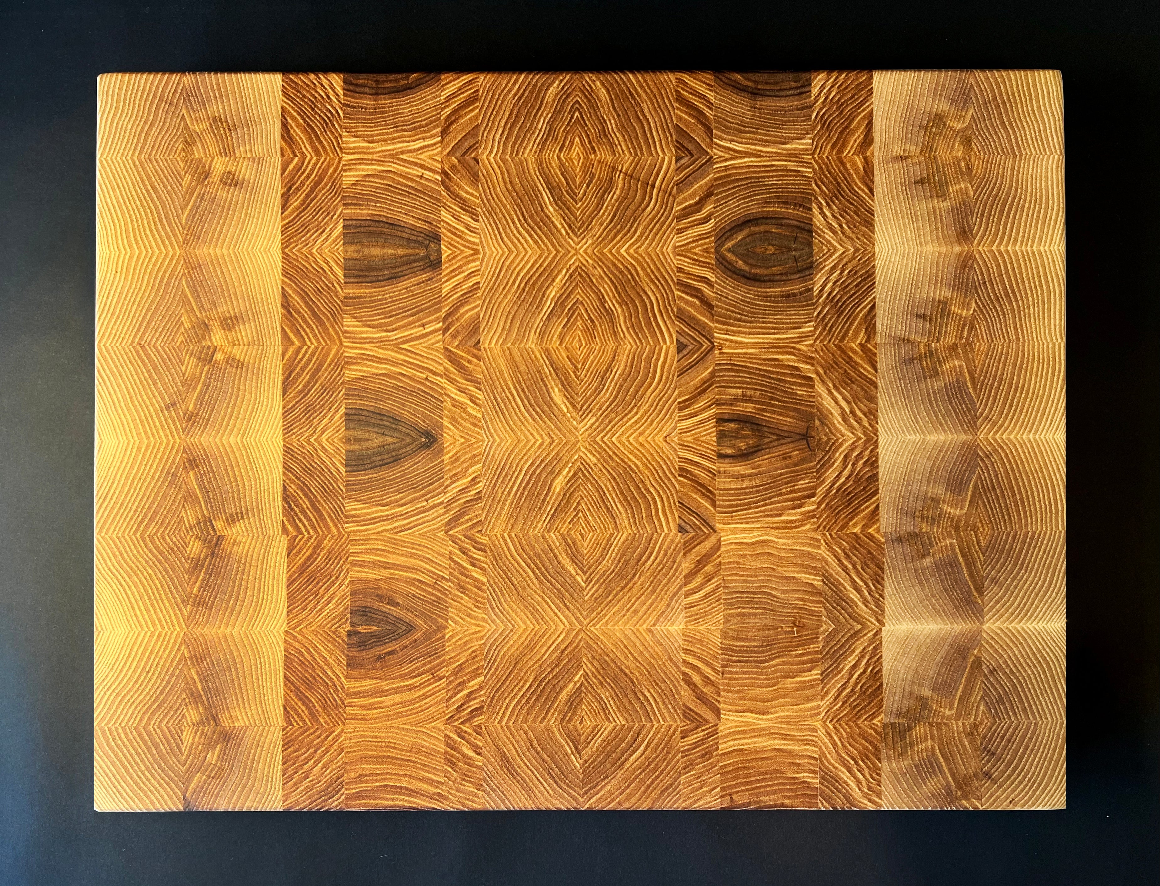Ash cutting board