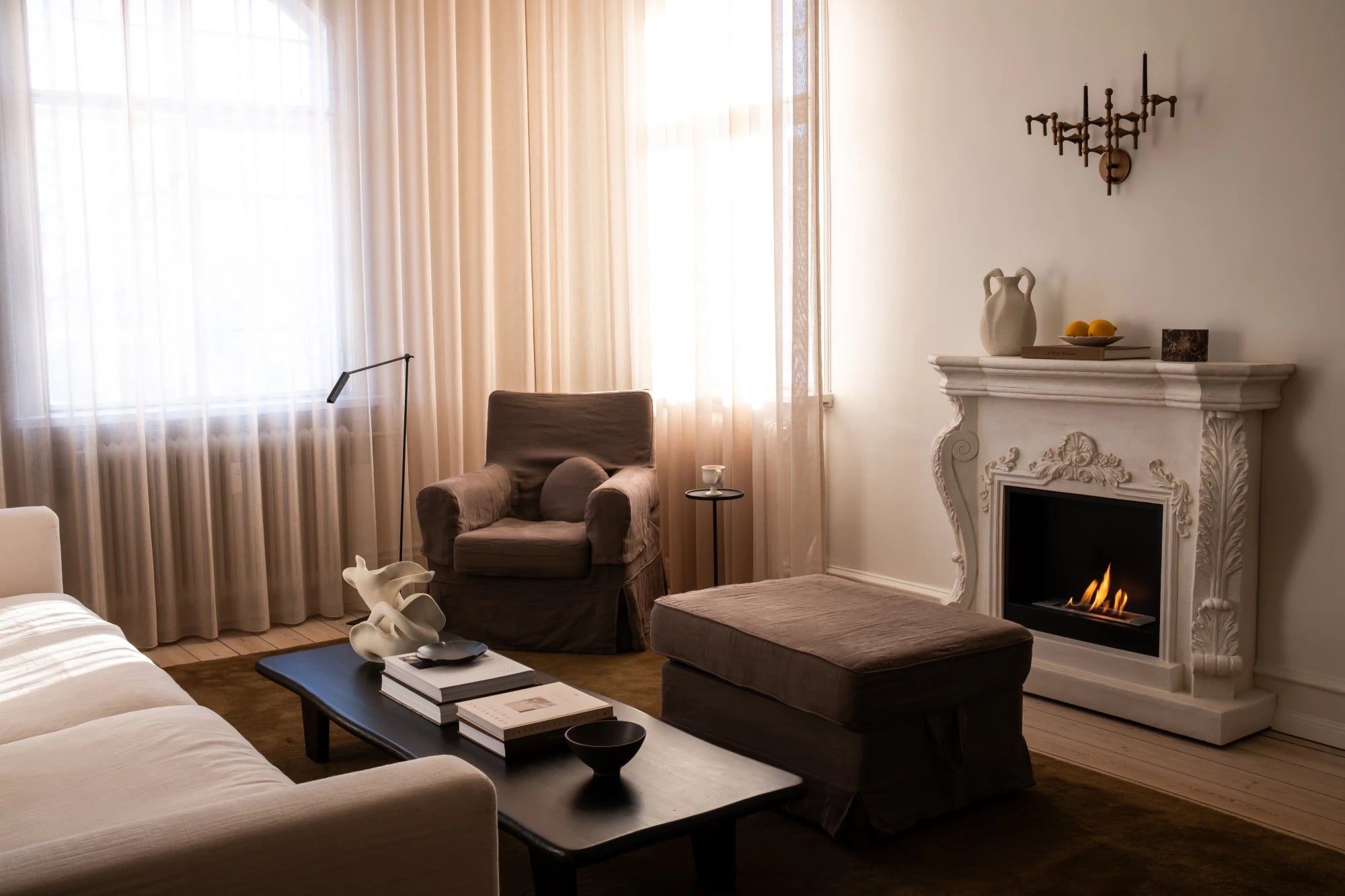 Ymir - Freestanding Bioethanol Fireplace